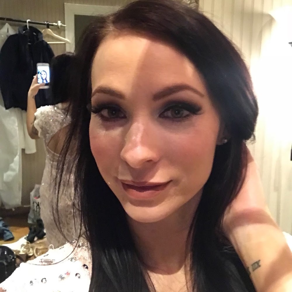 Meet your Posher, Monica